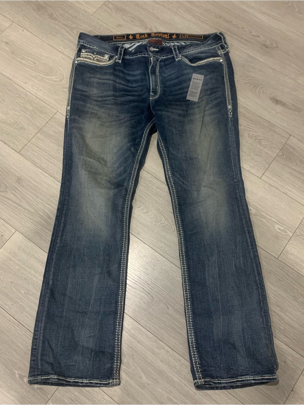 Brand New Women’s Rock Revival Rana Easy Boot Dark Blue Rhinestone Jeans
